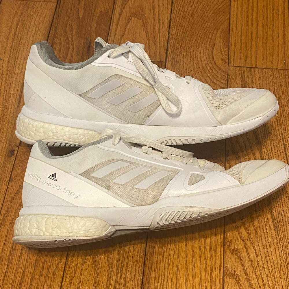 Adidas Stella Court Womens Size 9 White Athletic Running Tennis Shoes Sneakers